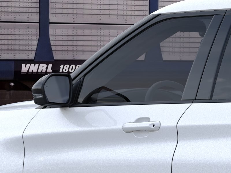 Ford Explorer Vehicle Image 22