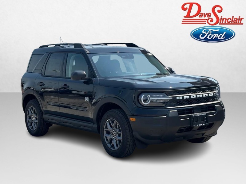 Ford Bronco Sport Vehicle Full-screen Gallery Image 04