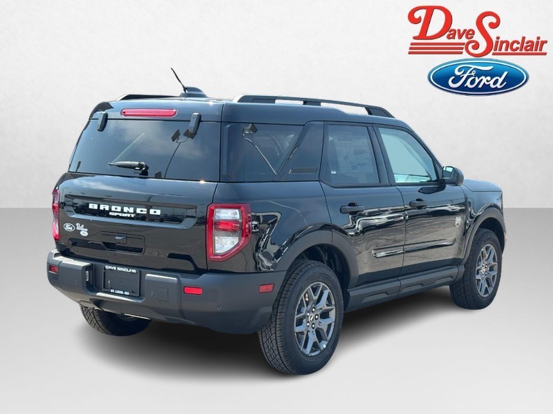 Ford Bronco Sport Vehicle Full-screen Gallery Image 07