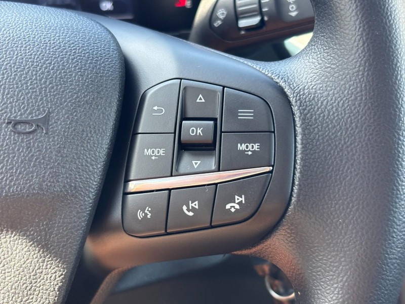 Ford Maverick Vehicle Full-screen Gallery Image 20