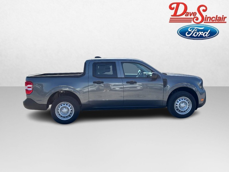 Ford Maverick Vehicle Full-screen Gallery Image 05