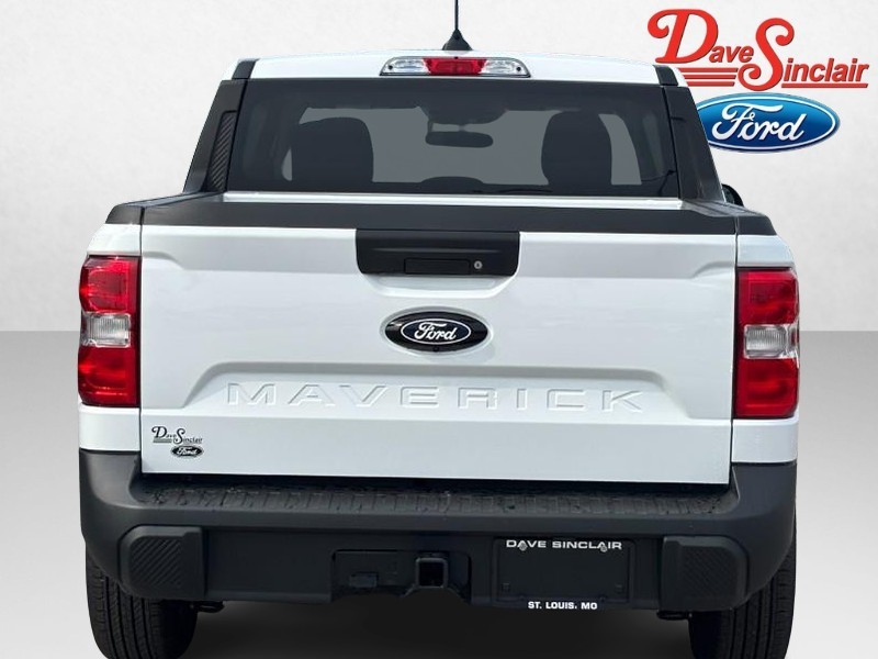 Ford Maverick Vehicle Full-screen Gallery Image 08
