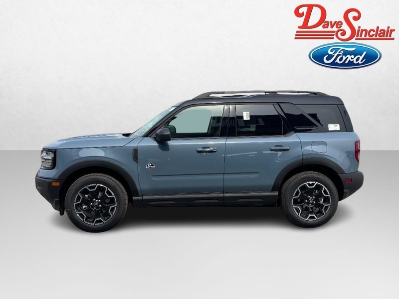 Ford Bronco Sport Vehicle Full-screen Gallery Image 10