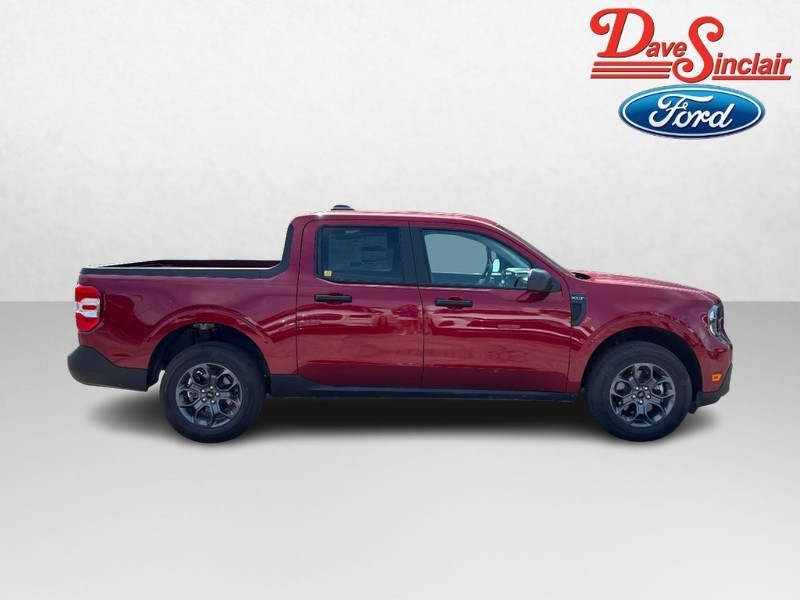 Ford Maverick Vehicle Full-screen Gallery Image 05