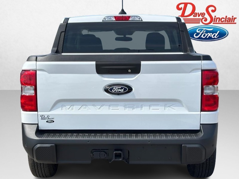 Ford Maverick Vehicle Full-screen Gallery Image 08