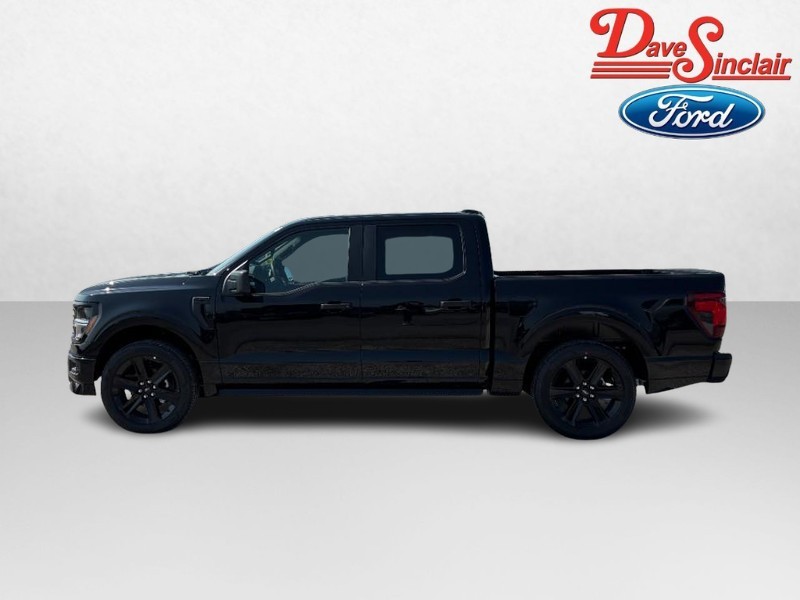 Ford F-150 Vehicle Full-screen Gallery Image 10