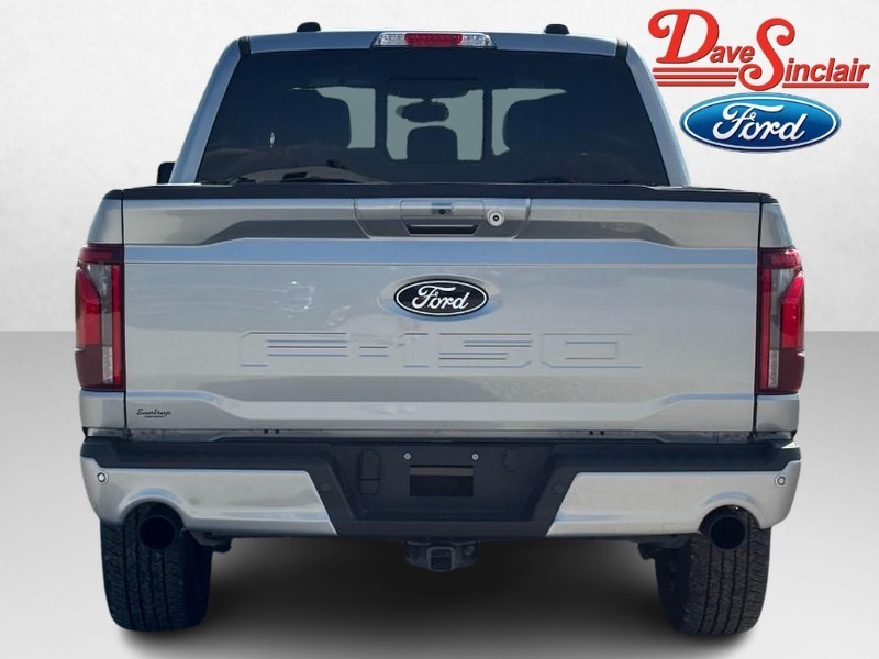 Ford F-150 Vehicle Full-screen Gallery Image 08