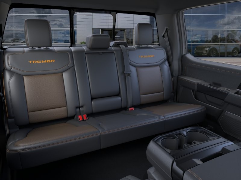 Ford F-150 Vehicle Full-screen Gallery Image 13