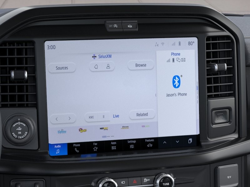 Ford F-150 Vehicle Full-screen Gallery Image 16