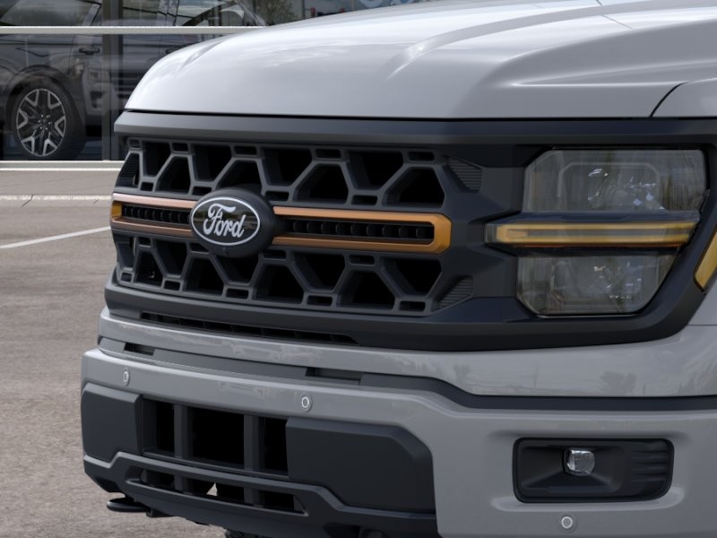 Ford F-150 Vehicle Full-screen Gallery Image 19