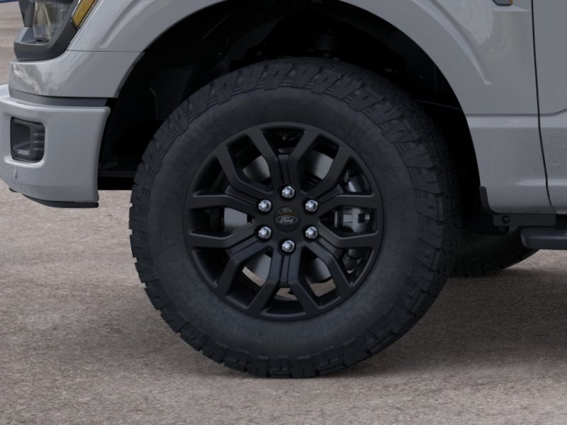 Ford F-150 Vehicle Full-screen Gallery Image 21