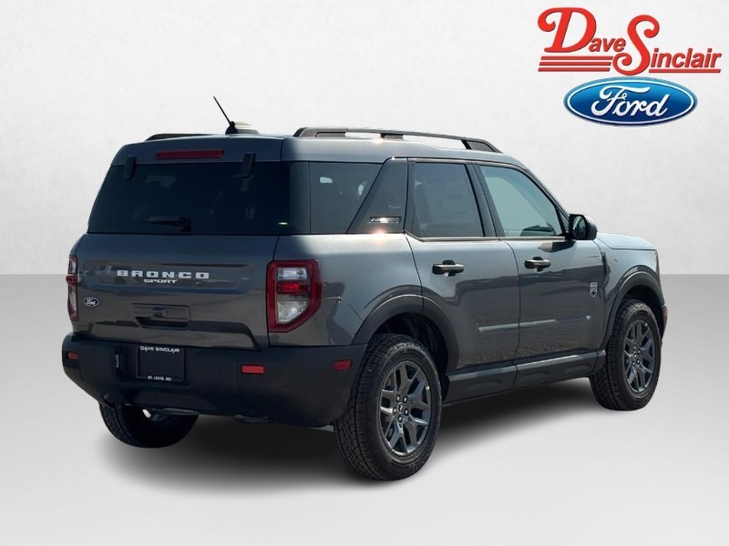 Ford Bronco Sport Vehicle Full-screen Gallery Image 07