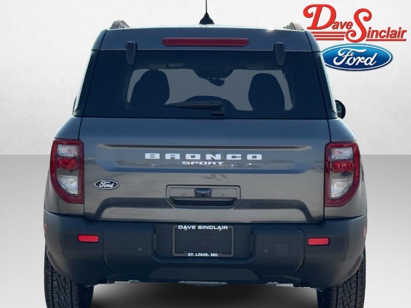 Ford Bronco Sport Vehicle Full-screen Gallery Image 08