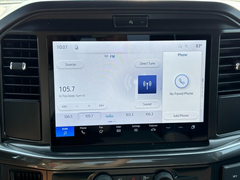 Ford F-150 Vehicle Full-screen Gallery Image 22