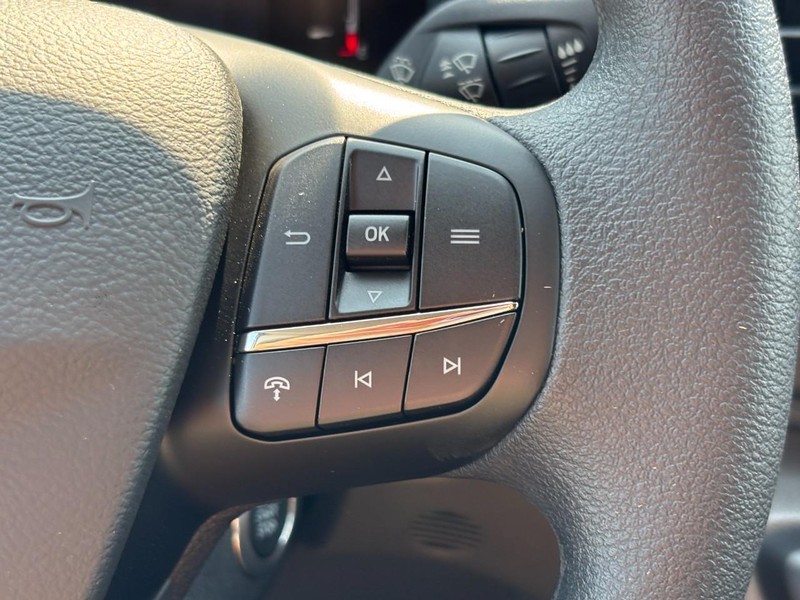Ford Transit Cargo Van Vehicle Full-screen Gallery Image 19