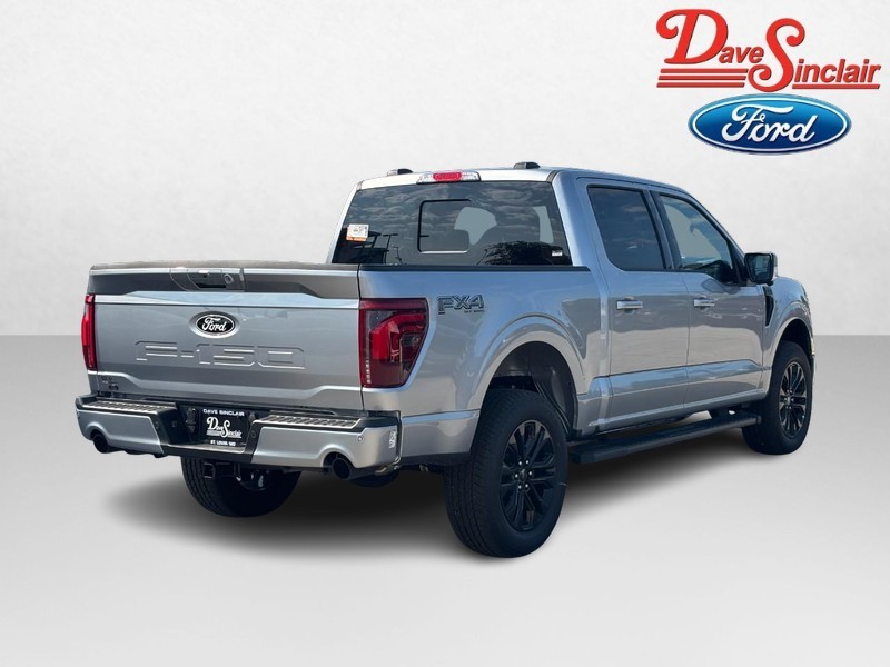 Ford F-150 Vehicle Full-screen Gallery Image 07