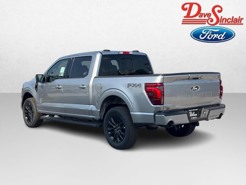 Ford F-150 Vehicle Full-screen Gallery Image 09