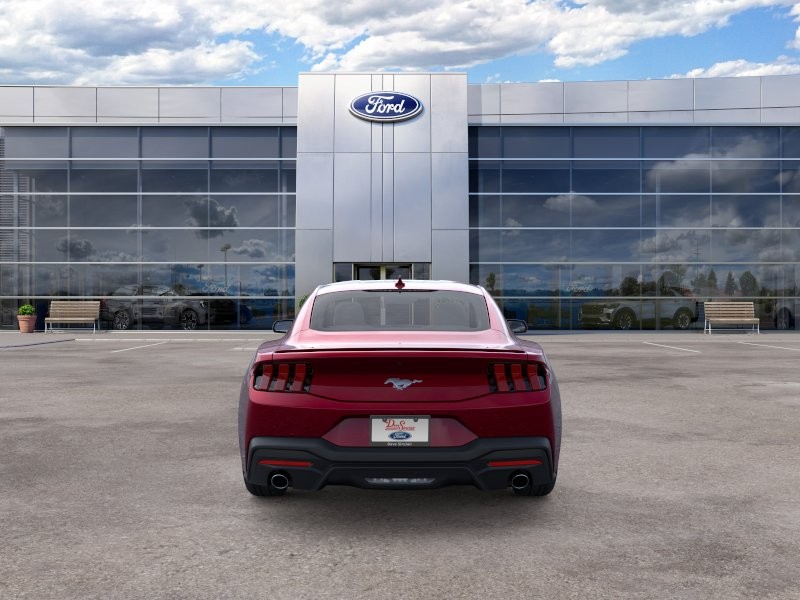 Ford Mustang Vehicle Full-screen Gallery Image 07