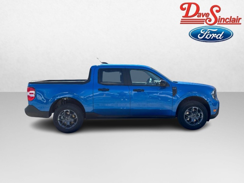Ford Maverick Vehicle Full-screen Gallery Image 05