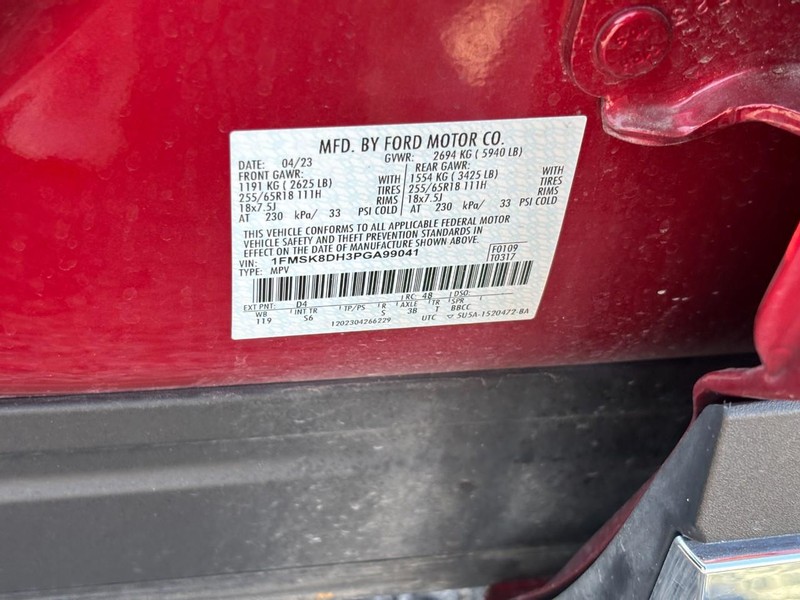 Ford Explorer Vehicle Image 27