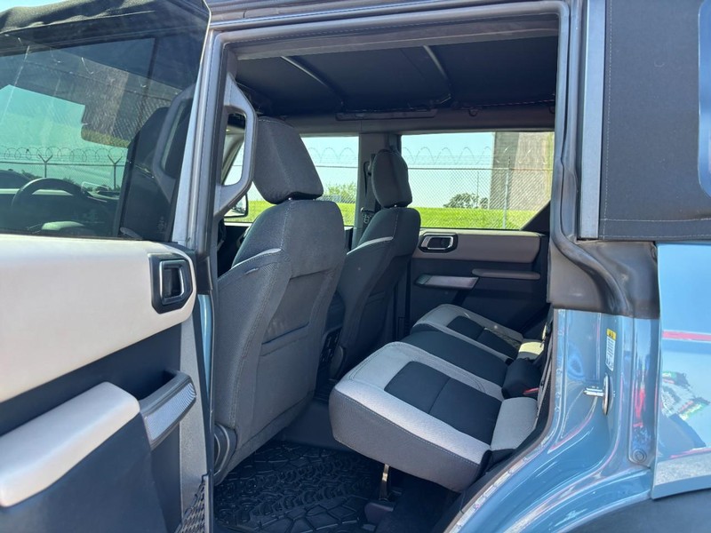 Ford Bronco Vehicle Image 13