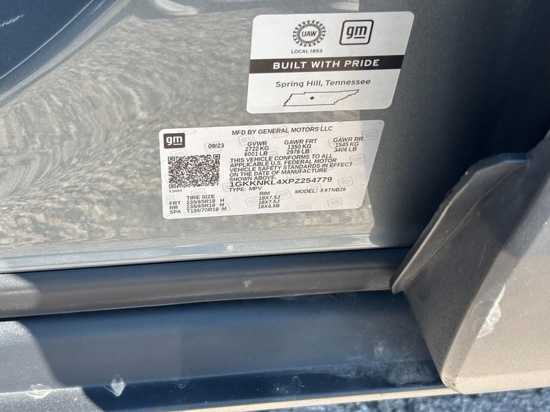 GMC Acadia Vehicle Image 26