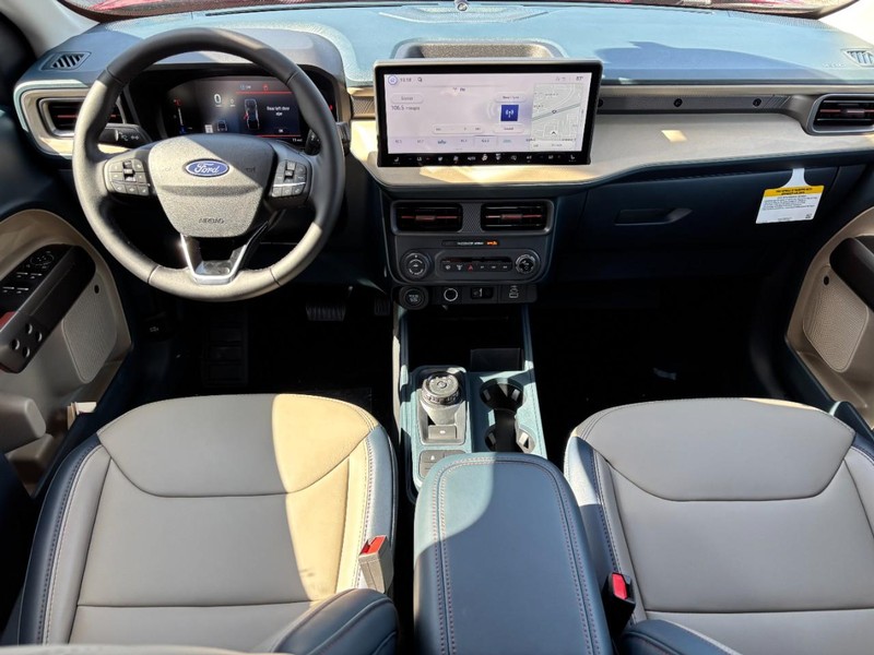 Ford Maverick Vehicle Full-screen Gallery Image 15