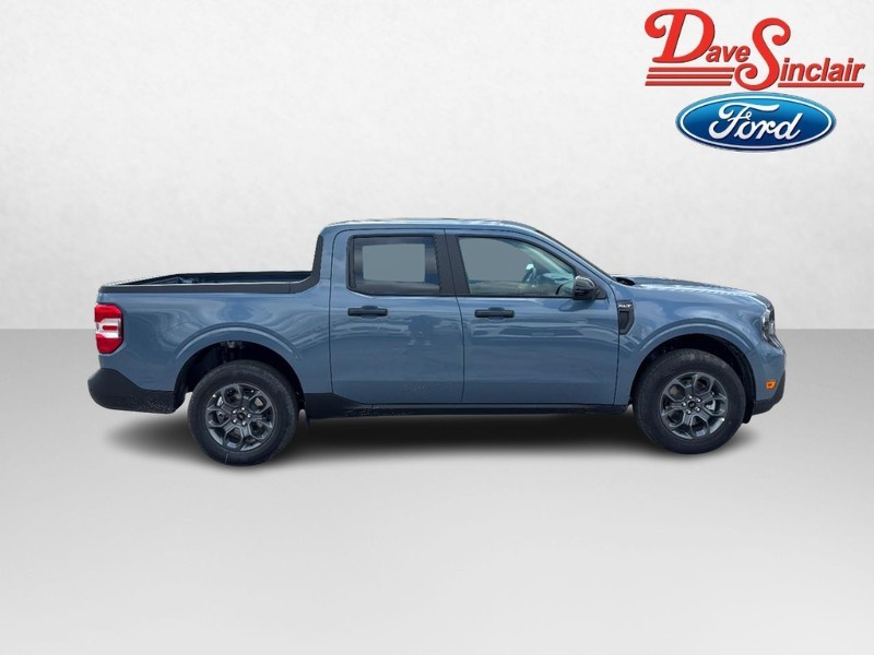 Ford Maverick Vehicle Full-screen Gallery Image 05