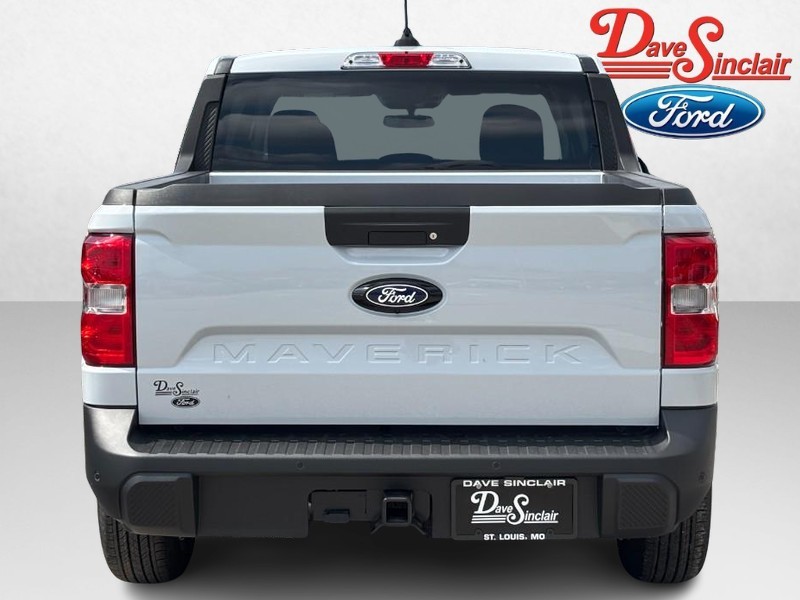Ford Maverick Vehicle Full-screen Gallery Image 08