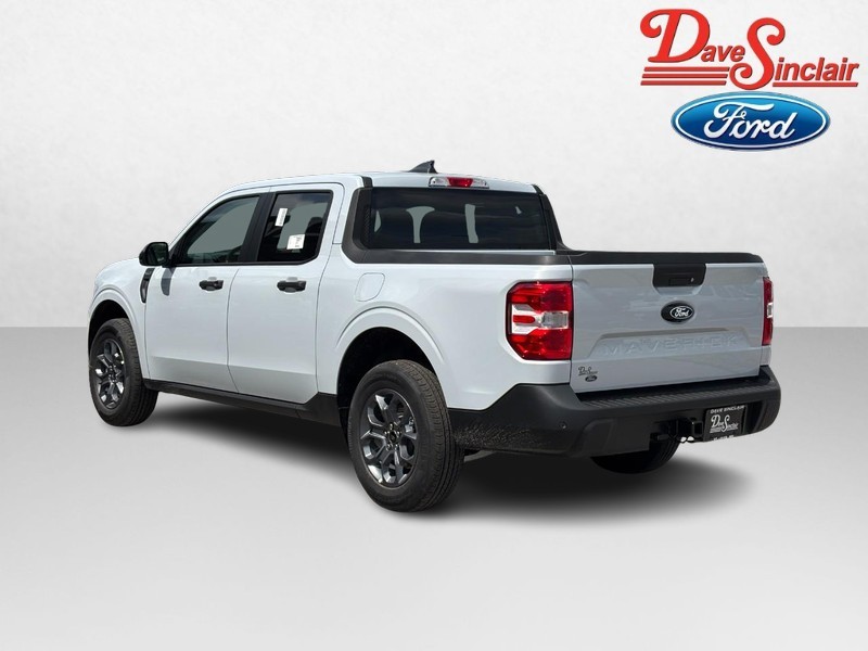 Ford Maverick Vehicle Full-screen Gallery Image 09