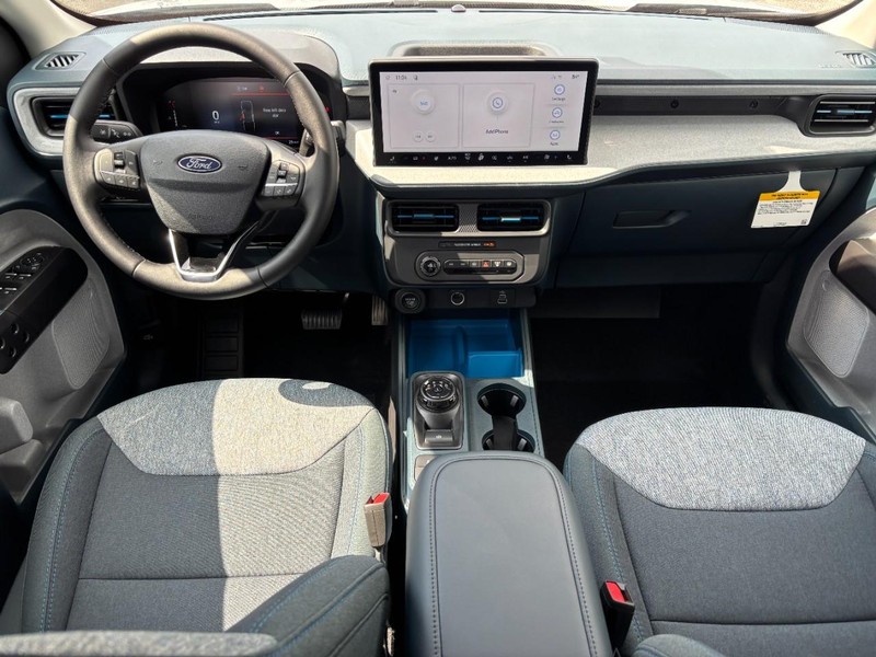 Ford Maverick Vehicle Full-screen Gallery Image 15