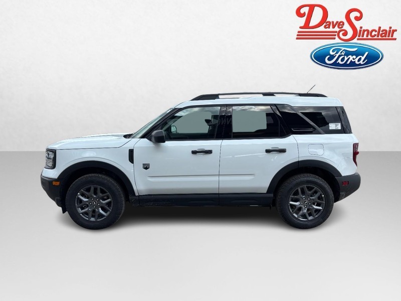 Ford Bronco Sport Vehicle Full-screen Gallery Image 10