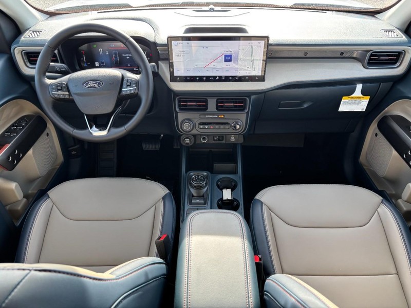 Ford Maverick Vehicle Full-screen Gallery Image 15