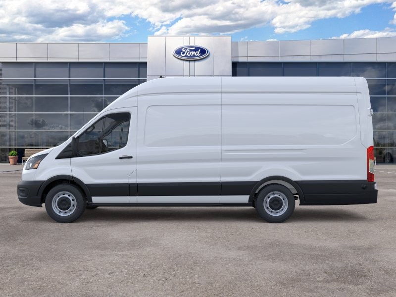 Ford Transit Cargo Van Vehicle Full-screen Gallery Image 04