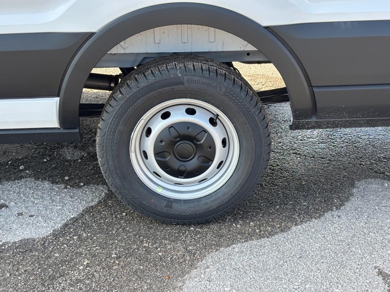 Ford Transit Cargo Van Vehicle Full-screen Gallery Image 11