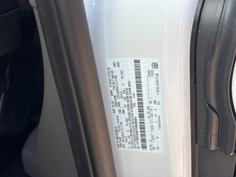 Ford Transit Cargo Van Vehicle Full-screen Gallery Image 23