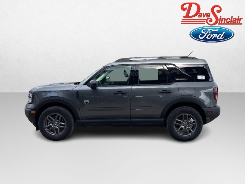 Ford Bronco Sport Vehicle Full-screen Gallery Image 10