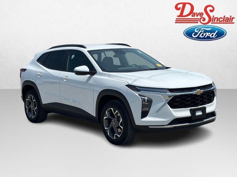 Chevrolet Trax Vehicle Full-screen Gallery Image 03