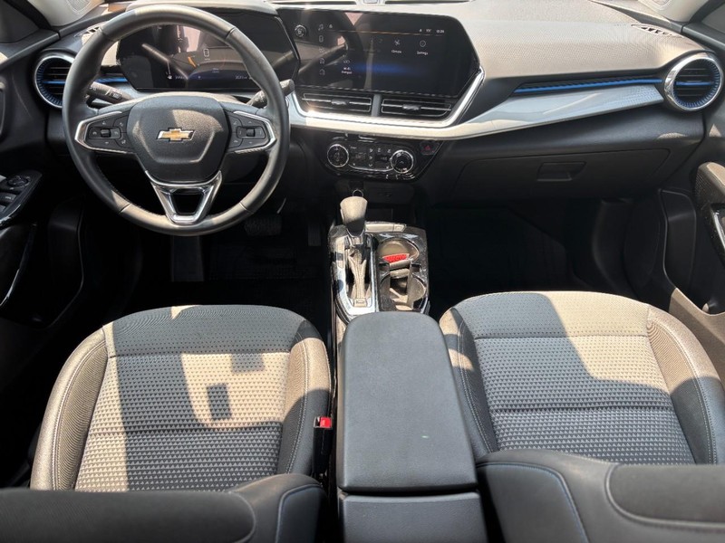 Chevrolet Trax Vehicle Full-screen Gallery Image 13