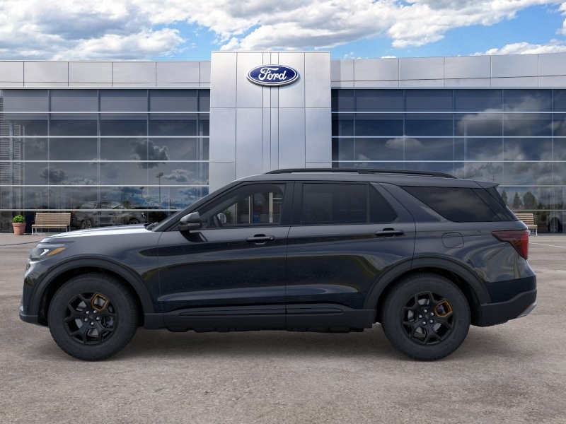 Ford Explorer Vehicle Image 04