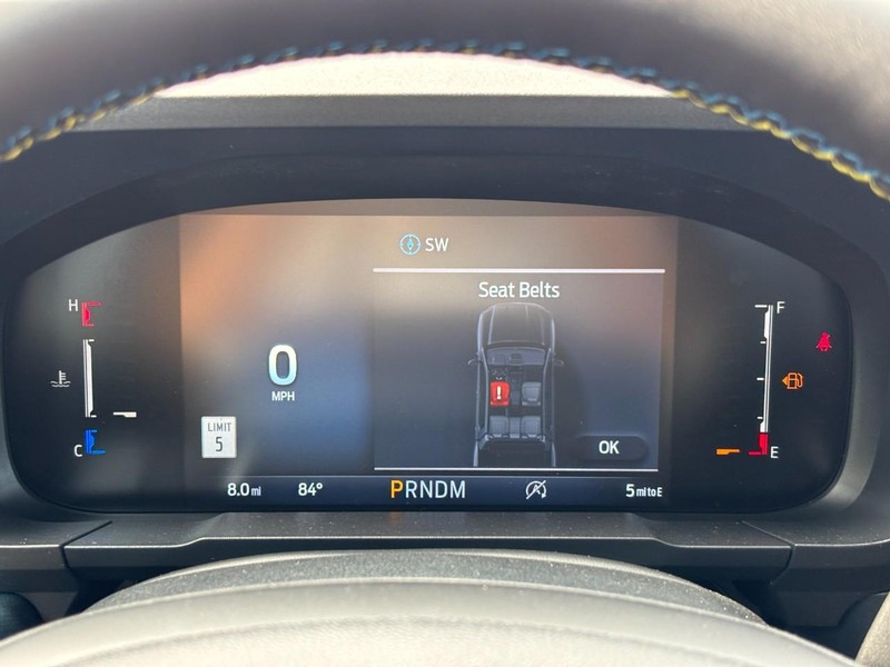 Ford Maverick Vehicle Full-screen Gallery Image 22