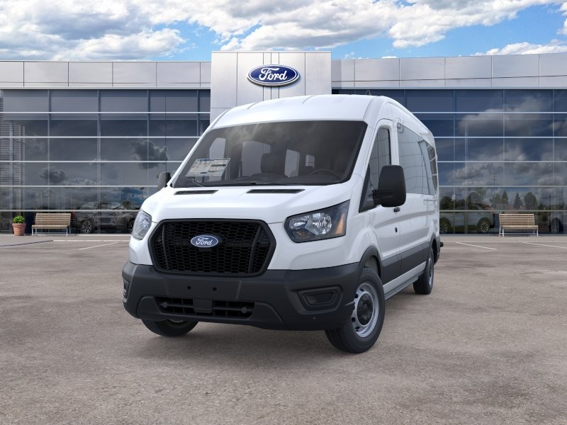 Ford Transit Passenger Wagon Vehicle Full-screen Gallery Image 02