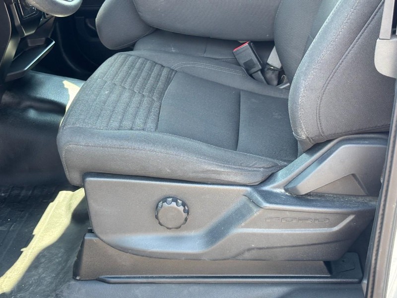 Ford F-150 Vehicle Image 17
