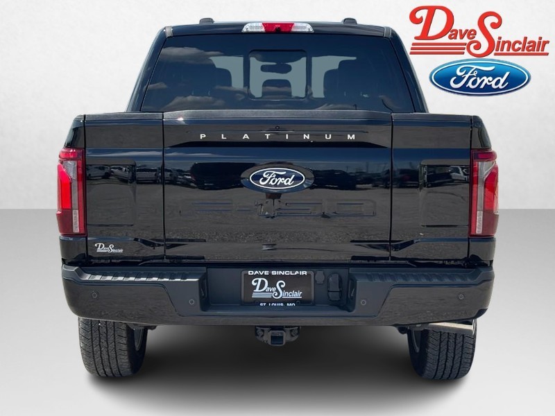 Ford F-150 Vehicle Full-screen Gallery Image 08
