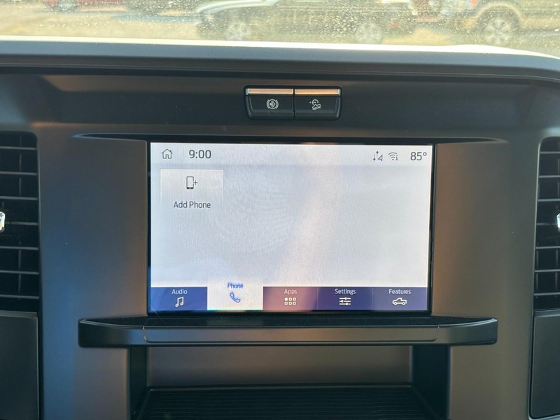 Ford Super Duty F-350 SRW Vehicle Full-screen Gallery Image 22
