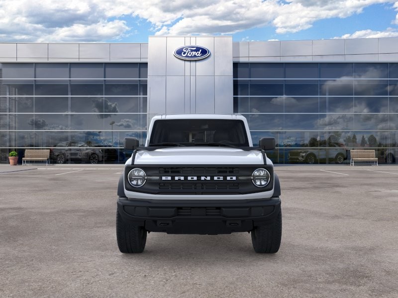 Ford Bronco Vehicle Full-screen Gallery Image 08