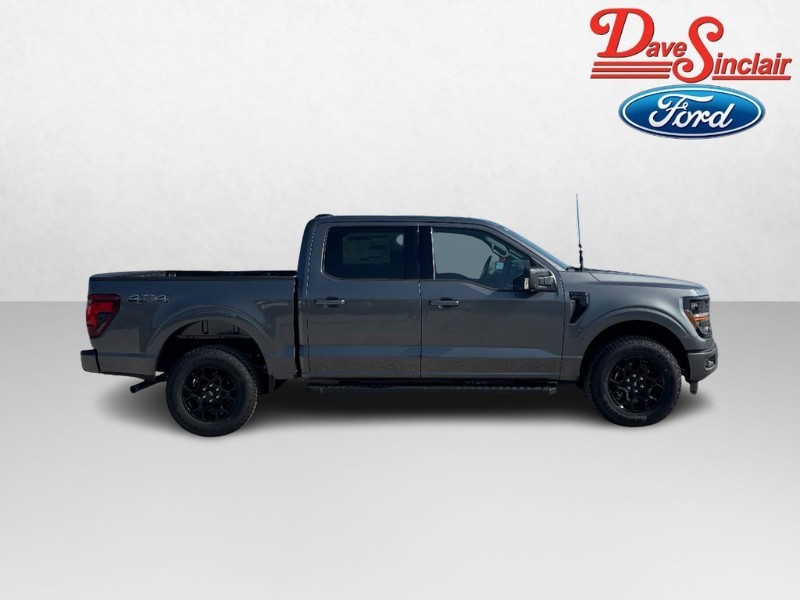 Ford F-150 Vehicle Full-screen Gallery Image 05