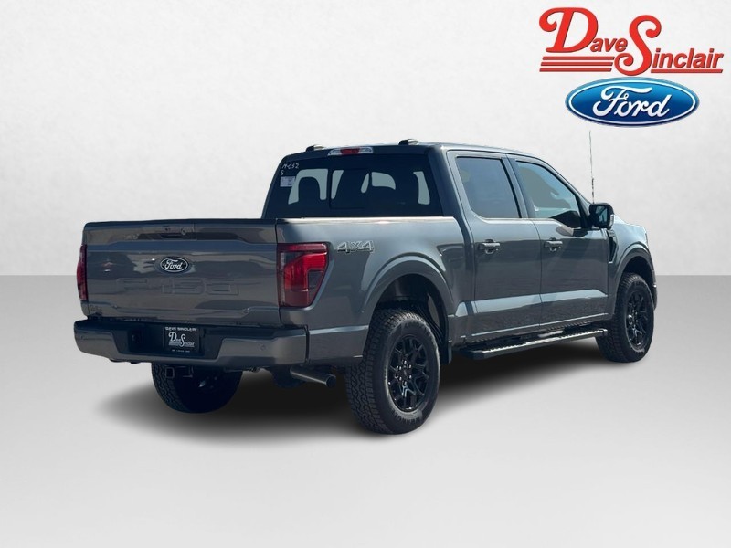 Ford F-150 Vehicle Full-screen Gallery Image 07