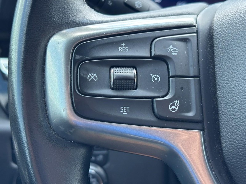 Chevrolet Silverado 1500 Vehicle Image 18