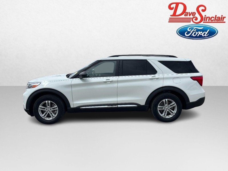 Ford Explorer Vehicle Full-screen Gallery Image 10